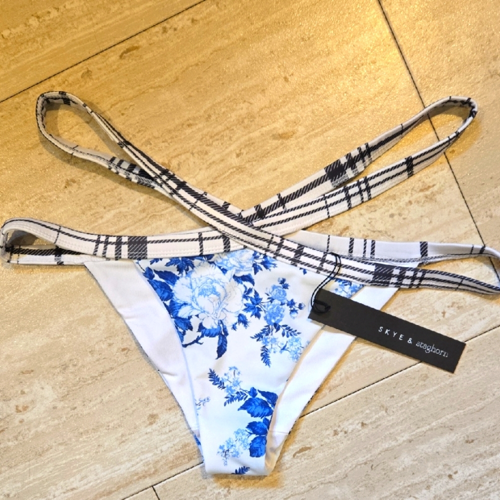 New Skye & Staghorn White/Blue Floral Double Criss-Cross Strap Bikini Bottoms